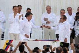 Farc e governo da Colômbia assinam acordo de paz após 52 anos de conflito