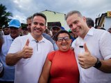 Recebido por multidão, Renan Filho exalta potencial da Ilha do Ferro