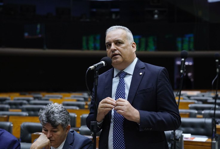 Projeto de Alfredo Gaspar que garante mais segurança para táxis e transporte por aplicativo é aprovado na Comissão de Segurança Pública