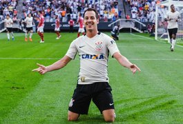 Corinthians derrota o Botafogo e avança à semifinal do Paulista