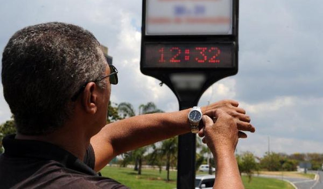 Horário de verão tem início em 16 de outubro