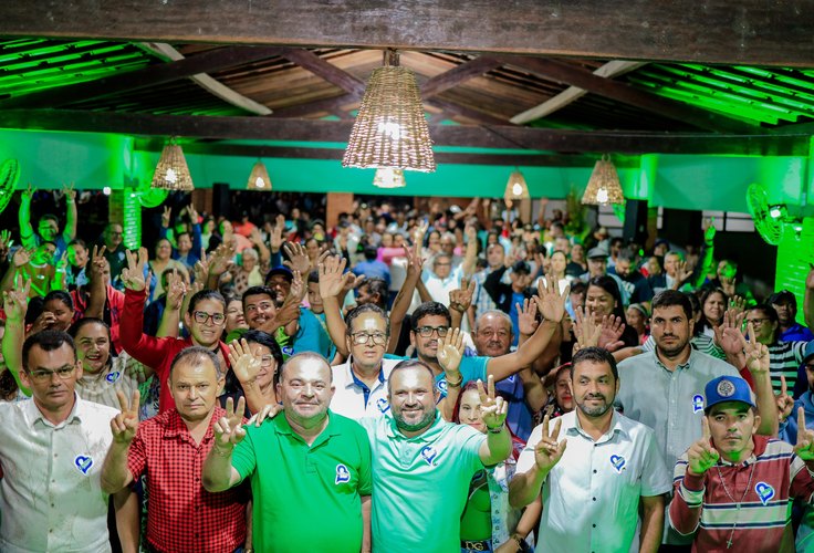 Bastinho ouve reivindicações de agricultores e comerciantes de Taquarana