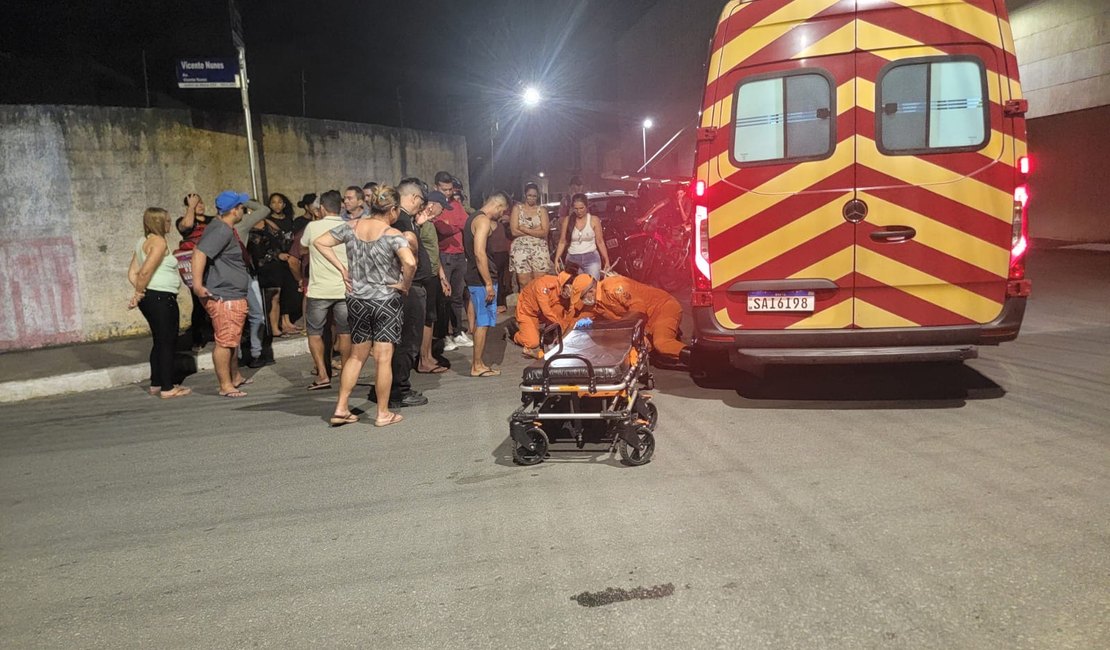 VÍDEO. Idosa é atropelada enquanto tentava atravessar via, próximo ao shopping