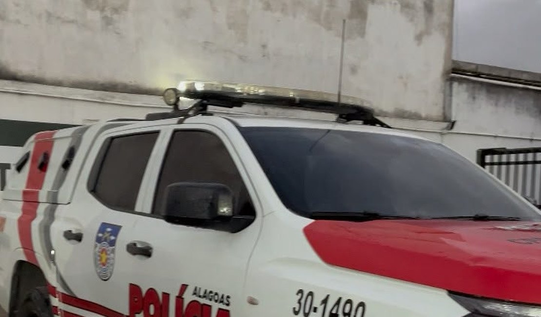 Homem é preso pelo 4º BPM por descumprimento de medida protetiva no Rio Novo