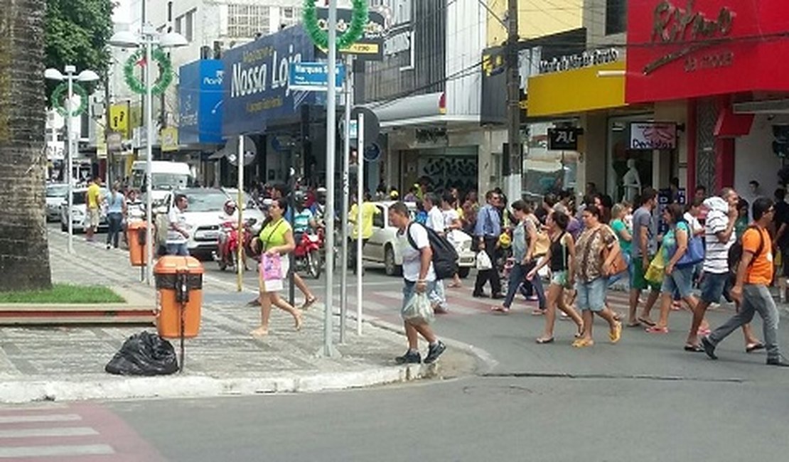 Confira o que abre e o que fecha no feriadão de Carnaval