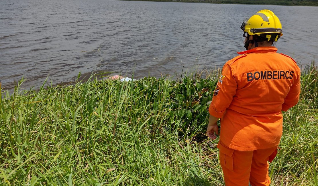 VÍdeo Corpo Feminino é Encontrado Boiando No Lago Da Perucaba Já é