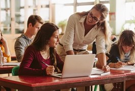 Censo Escolar divulga que menos estudantes estão desistindo da escola