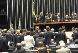 Deputados defendem cotas para negros no serviço público