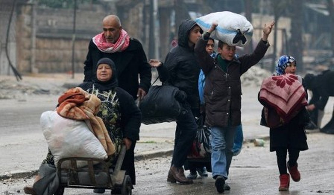 Famílias pedem autorização para matar filhas e evitar estupro em Aleppo