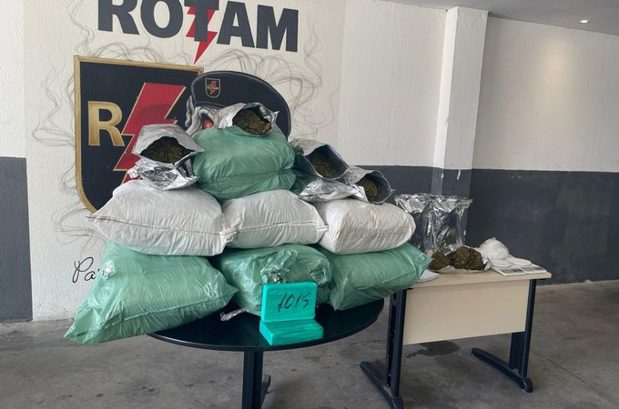 PM retira mais de 615 kg de drogas de circulação em apenas uma semana