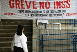 Em assembleia, servidores do INSS de AL aprovam suspensão da greve