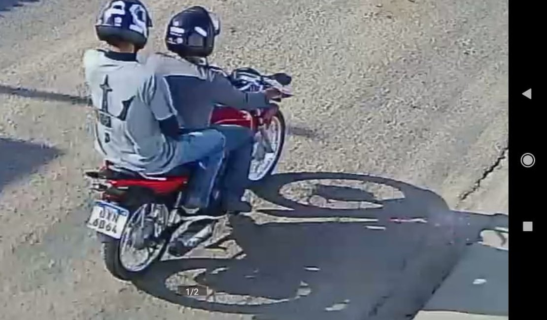 Jovem é assaltado enquanto ia para a escola em Arapiraca e pai denuncia criminosos