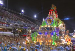 Escola que homenageou Lula, Acadêmicos de Niterói é rebaixada