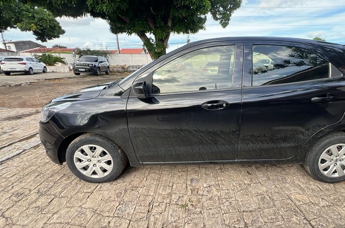 Carro com queixa de apropriação indébita no estado de Sergipe é recuperado em Arapiraca