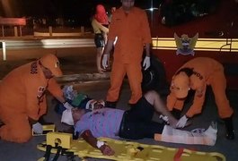 Homem fica ferido após colisão entre moto e carro, na AL 220