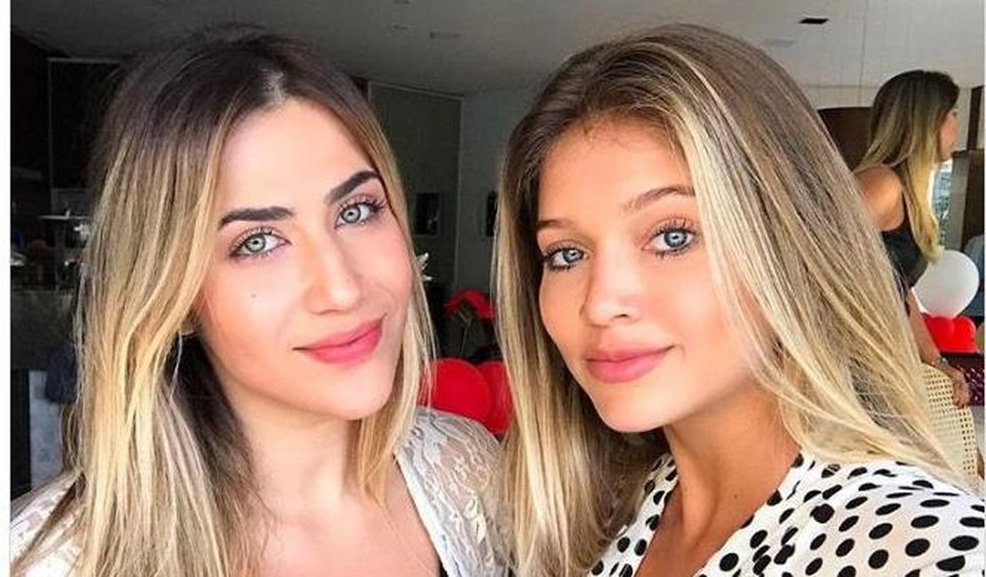 Filhas de Leandro e Leonardo posam juntas e internet fica sem acreditar: “lindas”