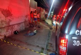Jovens são executados com disparos de arma de fogo no bairro Caititus, em Arapiraca