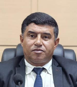 Vereador Sérgio do Sindicato pede construção de ginásio para Vila São Francisco