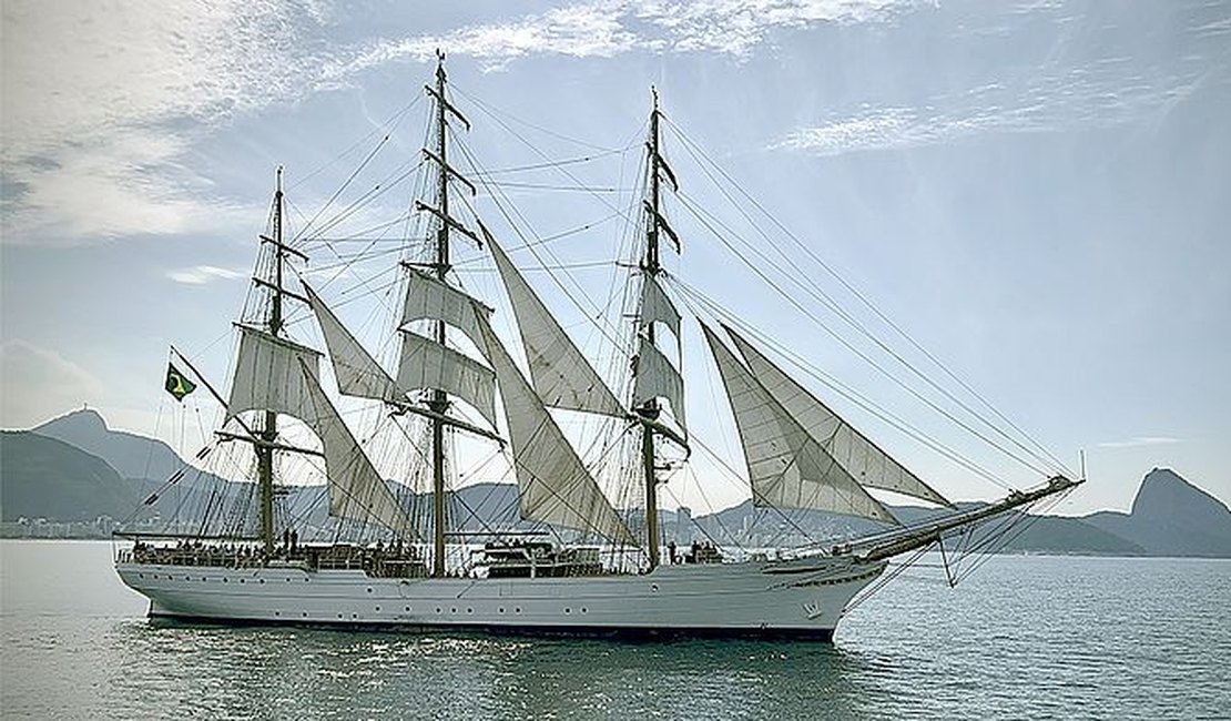 Navio-Veleiro 'Cisne Branco' realiza visitação pública neste final de semana, em Maceió