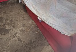 Homem é encontrado morto, no sofá de casa, em Craíbas