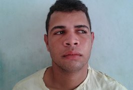 Jovem tenta roubar mercadinho, mas acaba amarrado por populares