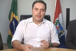 Renan anuncia reajuste de 6,29% em duas vezes para os servidores de Alagoas