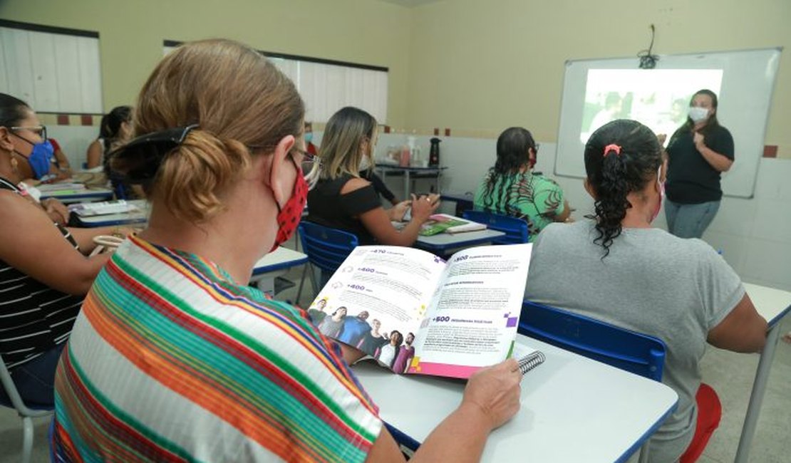 Dia da Educação: SEMED Penedo comemora data com resultados positivos