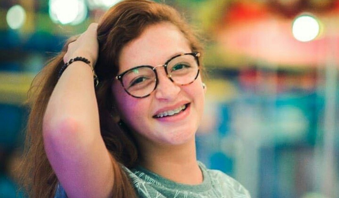 Família procura adolescente de 17 anos desaparecida desde sexta (1°)