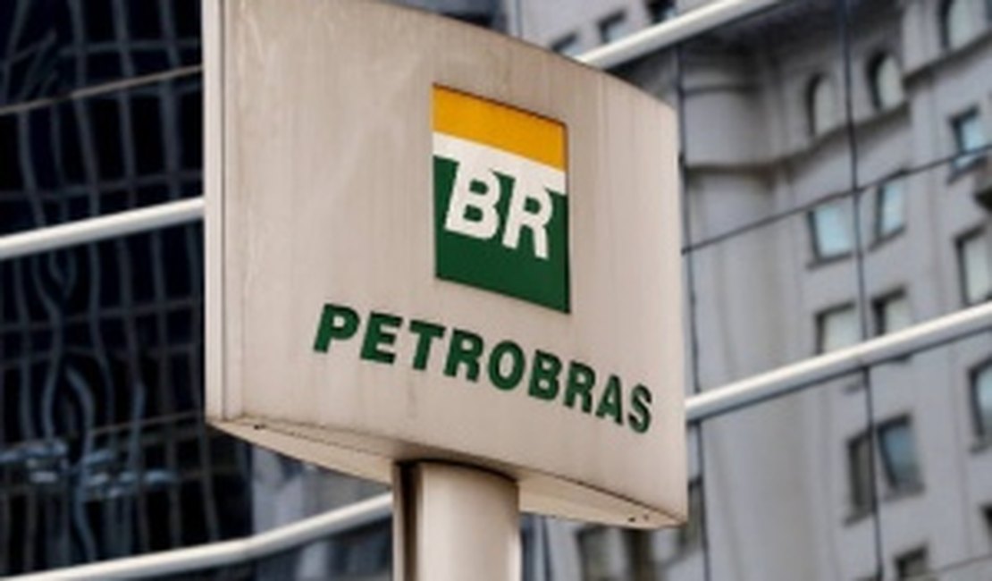 Petrobras anuncia que preços da gasolina poderão ficar até 15 dias sem reajuste