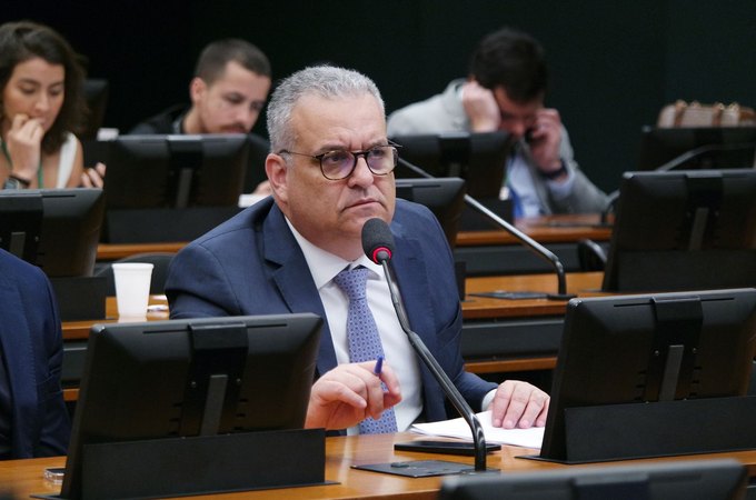 Alfredo Gaspar solicita investigação do TCU sobre descarte recorde de vacinas e insumos pelo Ministério da Saúde