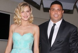 Falsa gravidez da noiva de Ronaldo repercute negativamente nas redes sociais