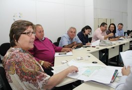 Célia Rocha fala sobre pagamento de tributos e taxas municipais nesta terça-feira (22)