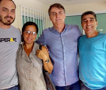 'Wal do Açaí' registra candidatura para vereadora como 'Wal Bolsonaro'