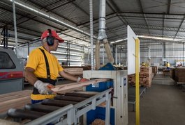 Alagoas conta com extinção de 740 empresas e registro de 1.575 em abril