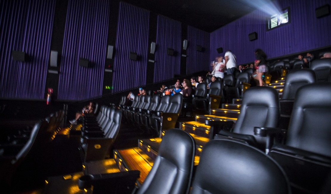 Aumento das bilheterias dos cinemas em julho gera otimismo no setor