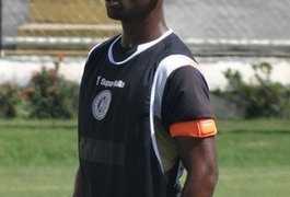 Chiquinho recebe terceiro amarelo e vai desfalcar o ASA contra o CRB