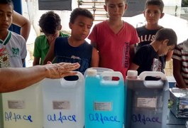 Escola de Arapiraca cultiva alface por hidroponia