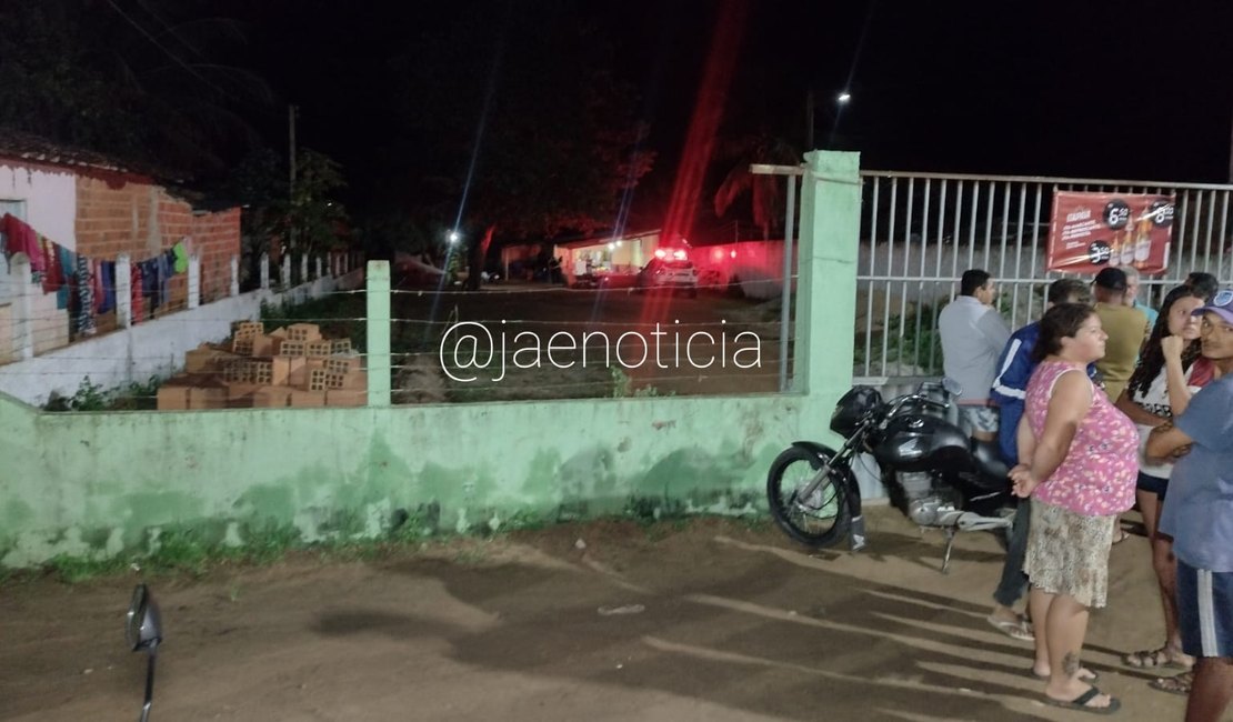 Irmãos são mortos com disparos de arma de fogo em bar na zona rural de Lagoa da Canoa