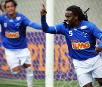 Tinga é vítima de Racismo na estreia do Cruzeiro na Copa Libertadores