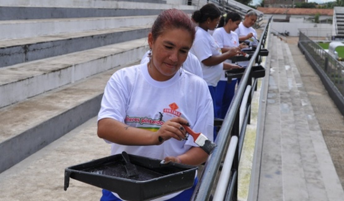 Venda intensa de ingressos nesta segunda no estádio municipal