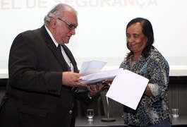 Cartórios de AL passam a emitir certidões com papel de segurança