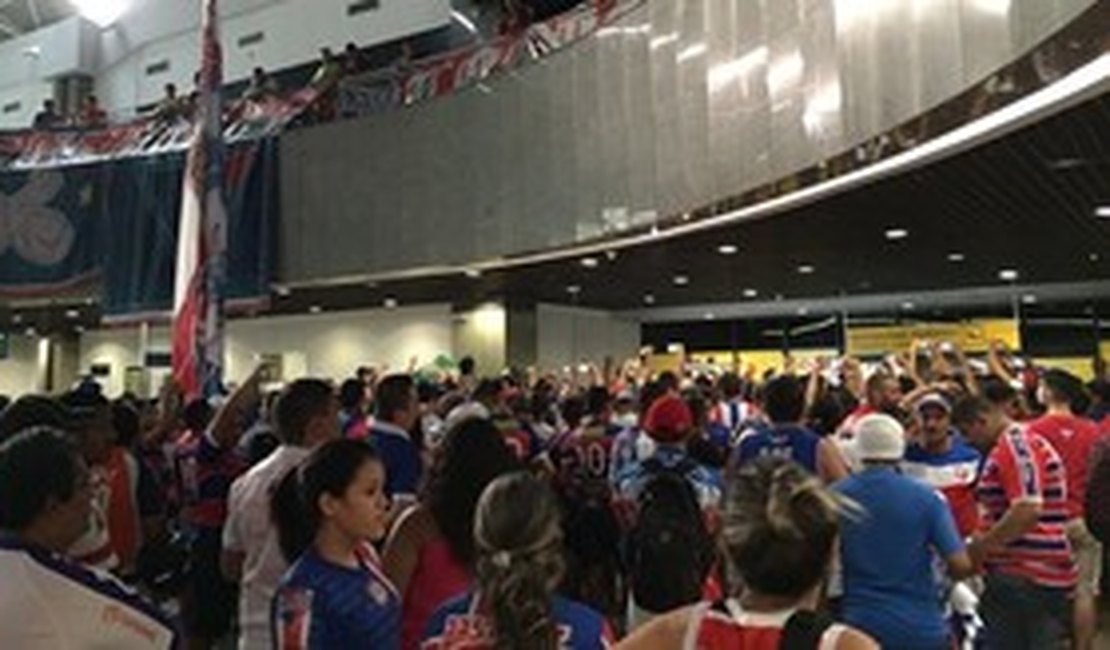 Fortaleza é recebido com festa após eliminar o Flamengo