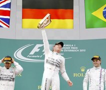 Em dia de 1º pódio de Massa no ano, Nico passa Lewis na largada e vence