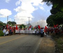 Manifestantes bloqueiam principais rodovias do Estado