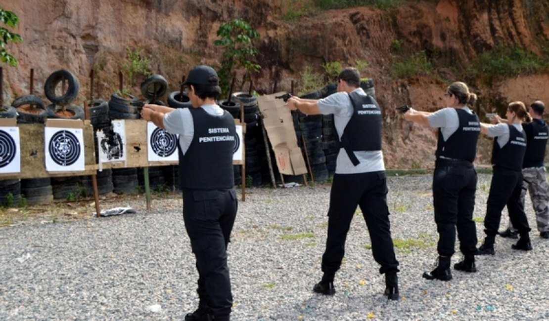 Governador envia à ALE projeto para bolsa de qualificação de agentes penitenciários