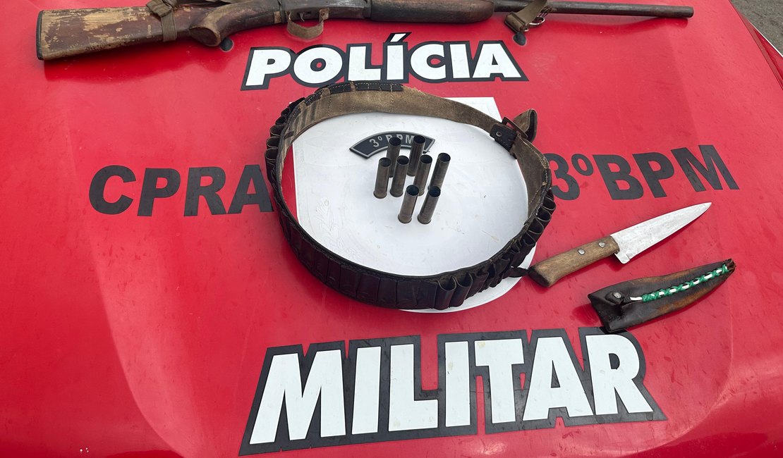 PM apreende duas armas de fogo e drogas, em Arapiraca e Limoeiro de Anadia