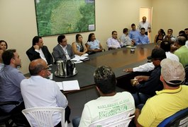 Prefeito Yale vai a Maceió defender proposta dos marchantes