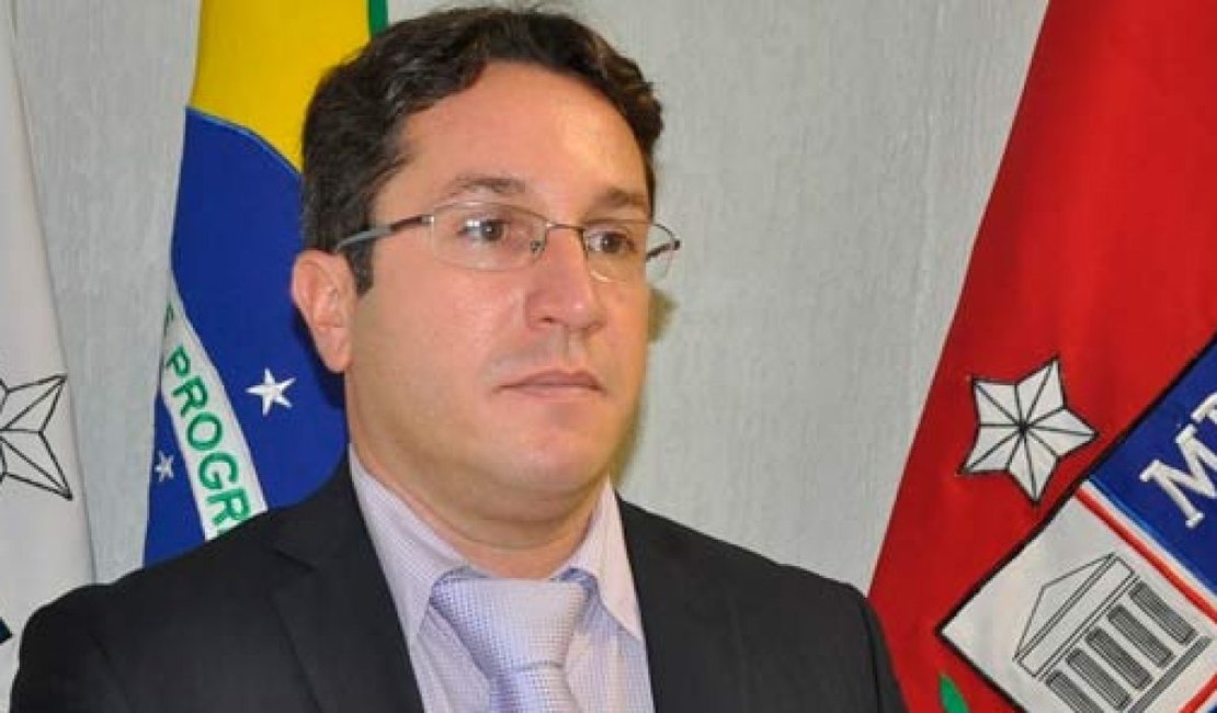 Vídeo. Promotor de Justiça fala sobre caso de militar que atirou contra crianças no Sertão de Alagoas