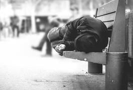 MP e Defensoria recomendam medidas urgentes para proteger população em situação de rua em Maceió