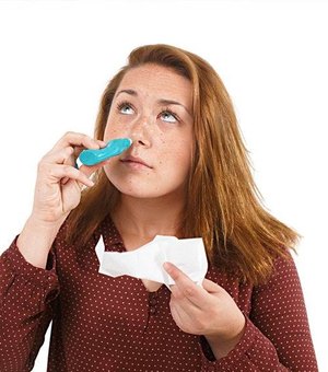 Lavar o nariz ajuda a prevenir a Covid-19 e outras doenças; saiba como